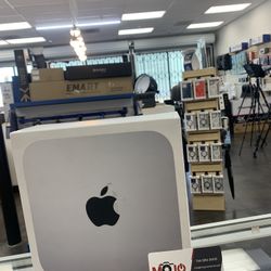 Mac Mini M2 8GB Ram 256 SSD