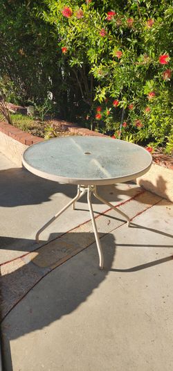Free patio outdoor table