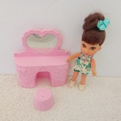 Vtg Mattel 1960's LIDDLE KIDDLES PRETTY PRIDDLE DOLL Sears Exclusive Vanity $35