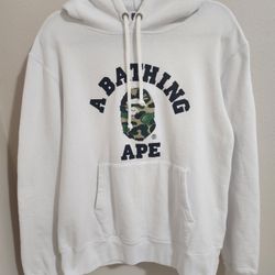 A Bathing Ape (BAPE) White Hoodie w/ Camo Ape Logo - Size Large