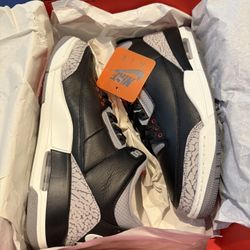 Jordan 3 Black Fire Red Cement Grey  DS Size 9 