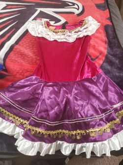 Medium costume