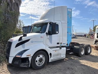 2019 Volvo VNL *FOR PARTS ONLY*