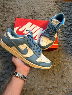 Nike Dunk Low UNC 2021