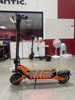 Dual-motor high-speed electric scooter