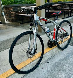 GT “ TALERA 4.0 “ Triple Triagle Design, 3/8 Shimano, DUAL DISC, Front Suspension Good Tires Strong Brakes