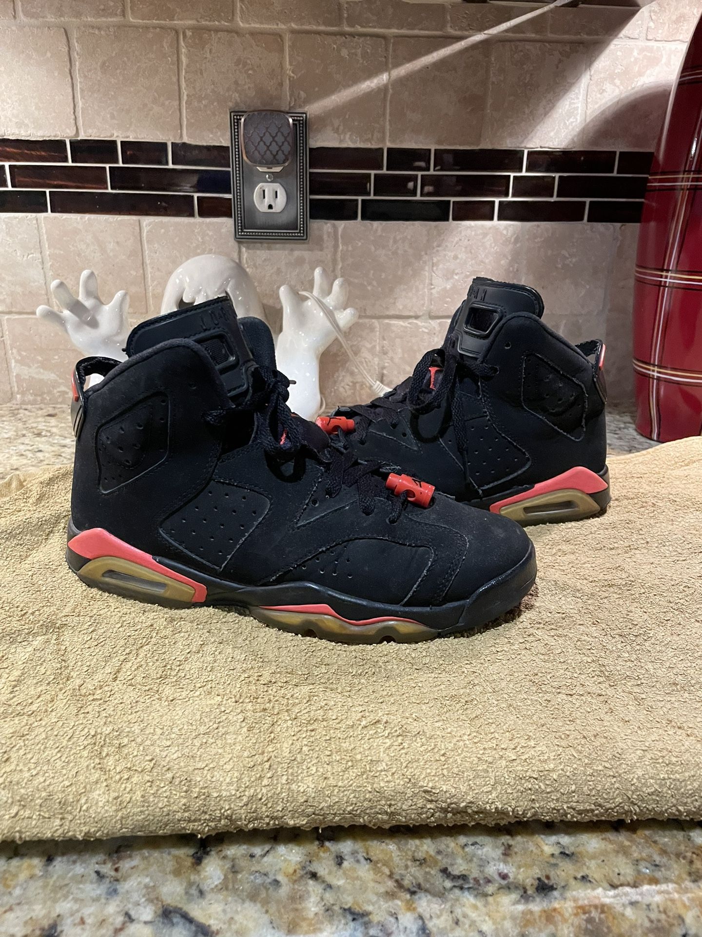 retro 6 size 7