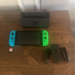 Nintendo Switch 