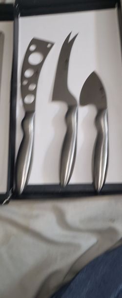 ZWILLING Collecction three Pice Chees Knife set, open box