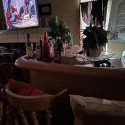 Bar seat with four stools