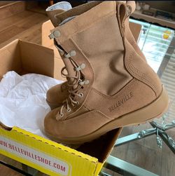 Belleville Desert Boots