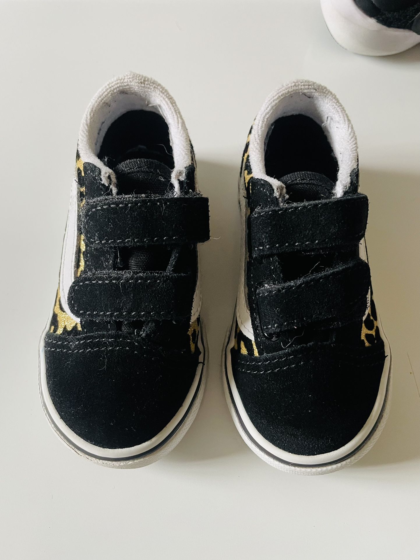Vans Cheeta Print Size 6c
