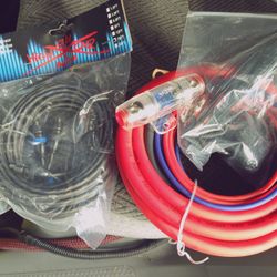 Sky High Audio 4 gauge amp installation kit. Brand new. 17 ft power ground Hi quality. FREE DELIVERY IN THE PORTLAND VANCOUVER AREA 