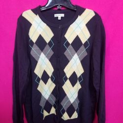 UNISEX SWEATER SIZE XL