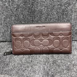 Coach Accordion Wallet in Signature Leather F74999 Color- Mahogany