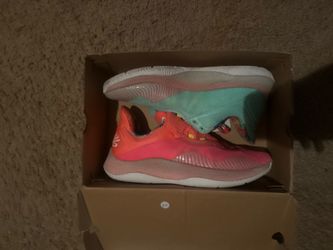 Curry Basketball Shoes