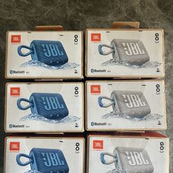 JBL Go 3 Speakers