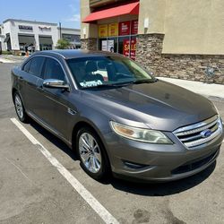 2012 Ford Taurus