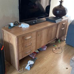 media cabinet / tv stand