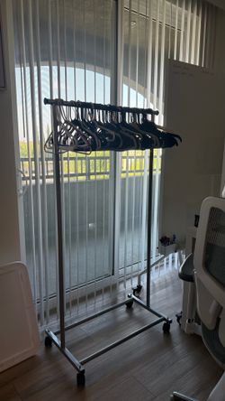 Lightweight Rolling Clothes Rack