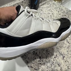 Jordan 11 Concord Low