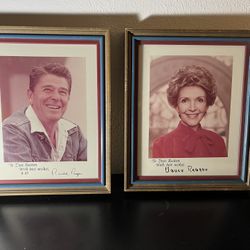 SITTING PRESIDENT RONALD REAGAN NANCY REAGAN SIGNATURE AUTOGRAPH PHOTOGRAPH