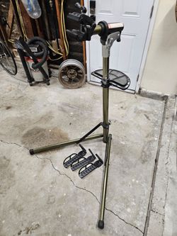 Bike repair stand and 3 x wall mount bike rack
