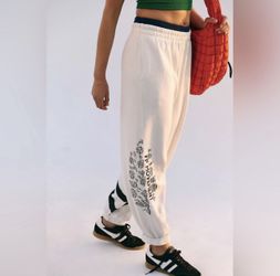  FP Movement All Star Logo Pants NWT (Large)