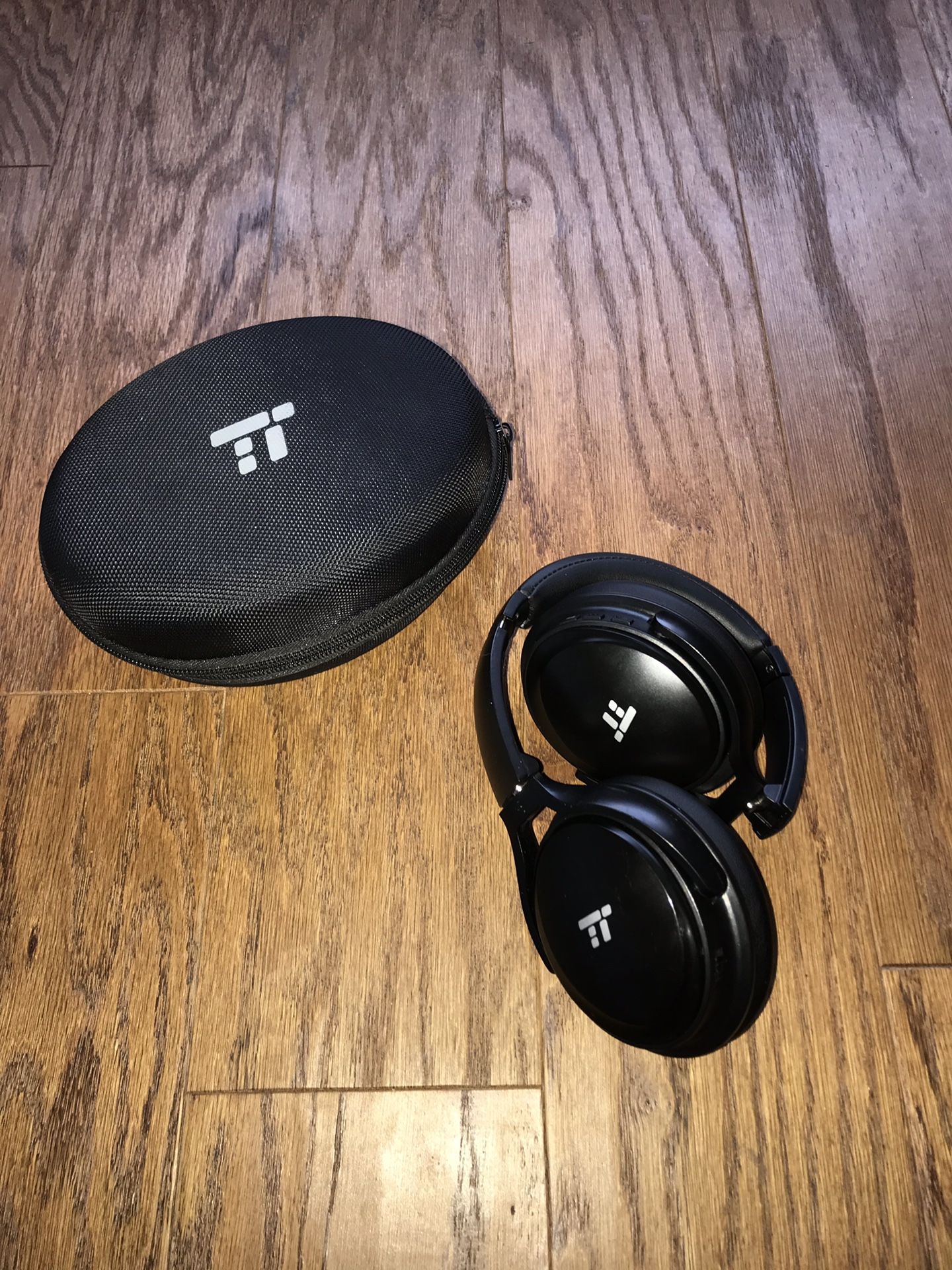 Taotronics active noise cancelling headphones