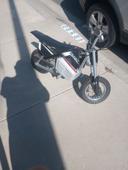 Mini Bike para niños en buenas condiciones eléctrica