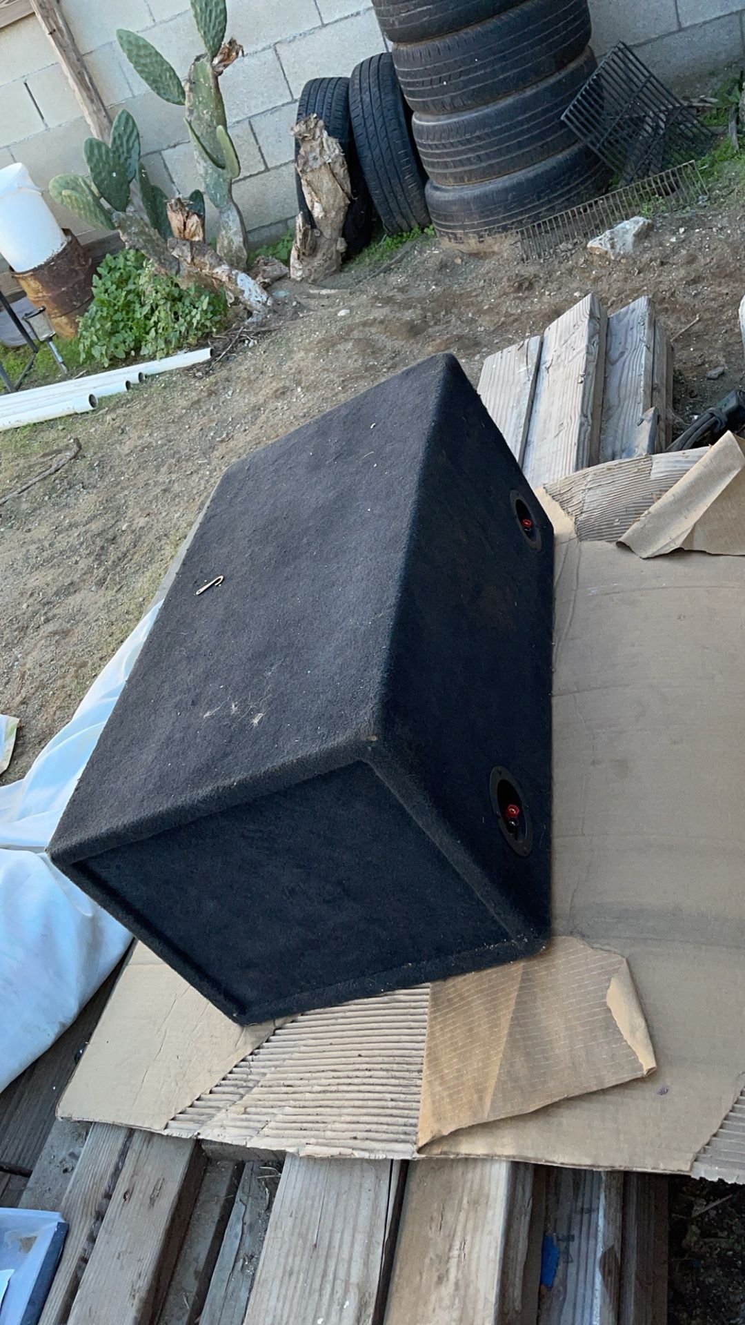 10’s subwoofer box