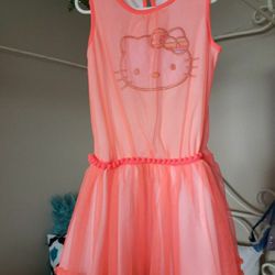 girls size 5 dresses and robe