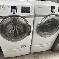 Samsung Washer And Gas Dryer Set