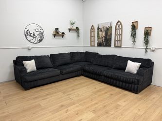 Sectional Couch - Free Delivery
