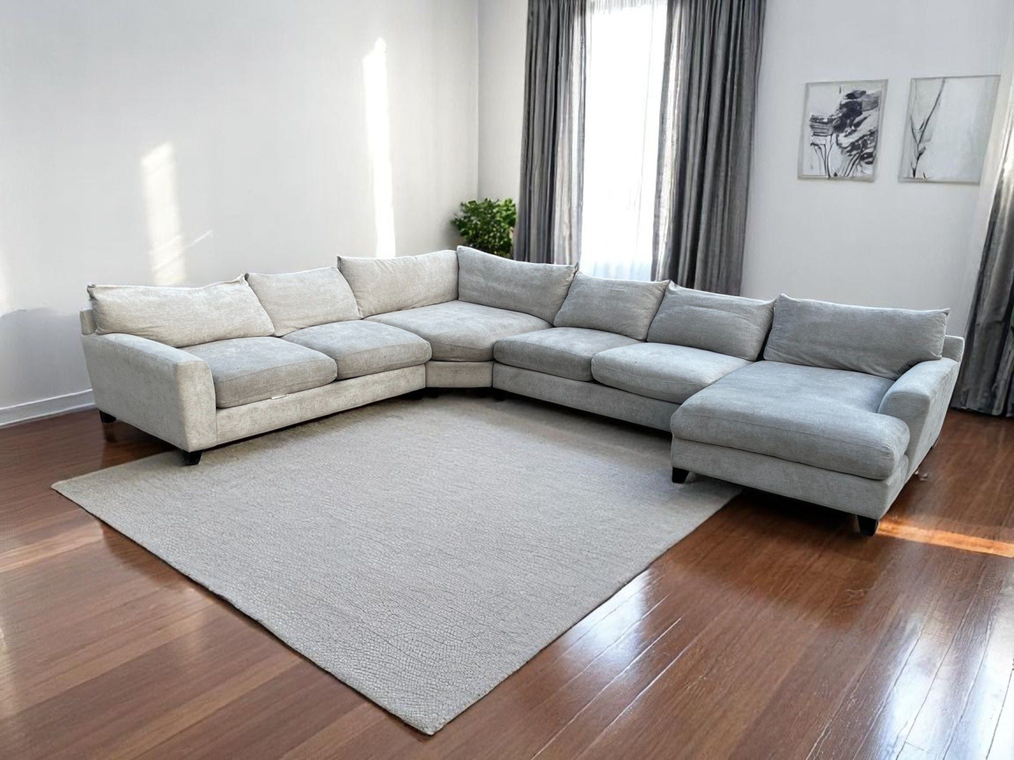 HUGE Sectional Sofa 🛋️ Couch Delivery available 🚛