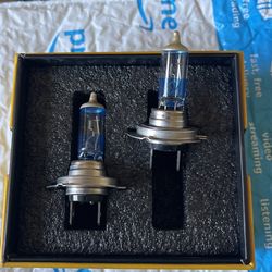 H7 Sylvania Ultra Halogen Headlight Bulbs