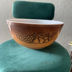 Pyrex bowl