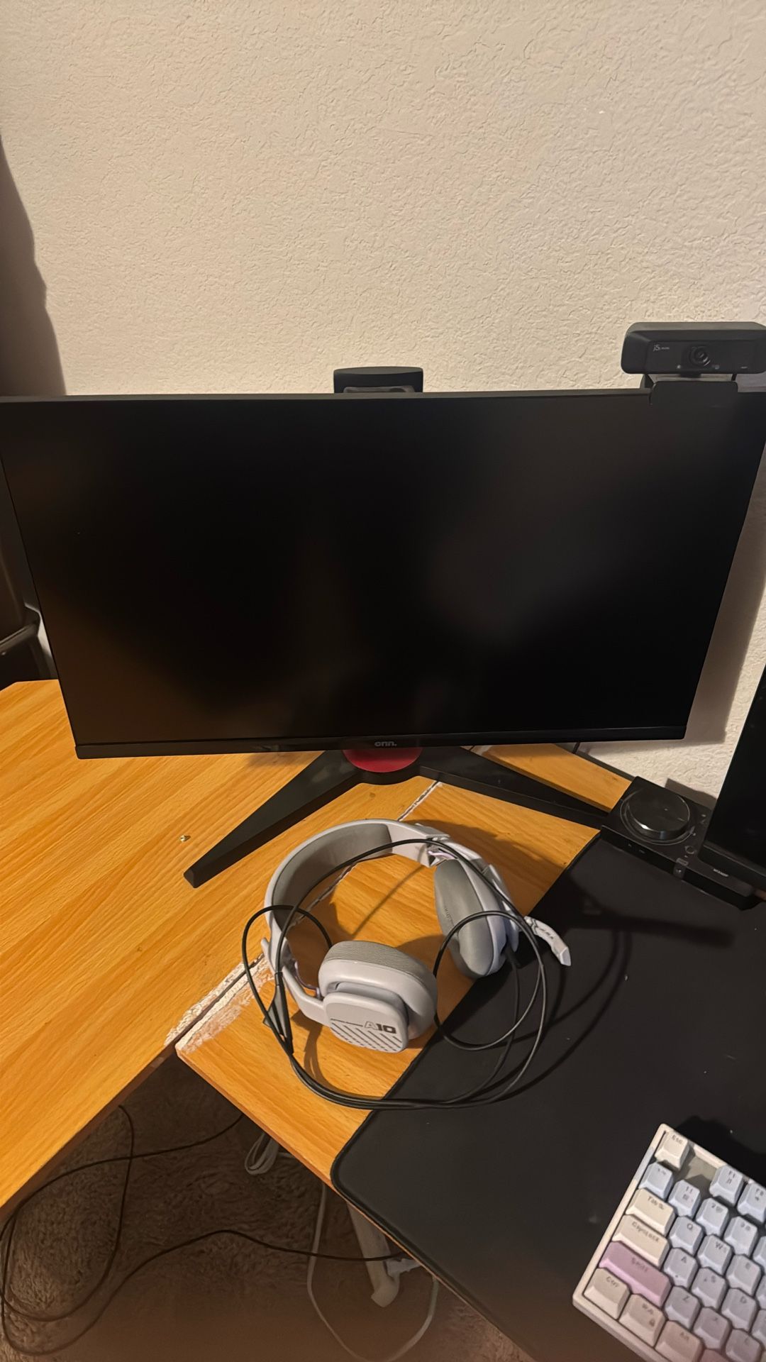 Onn 24inch 1ms 1080p 144hz Monitor