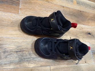 Jordan Flight Club '91 Toddler Shoes Black/Red/ Gold size 8c