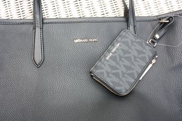 Michael Kors Black Women Bag