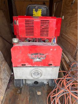 Taylor Tools Bronco Floor Scraper