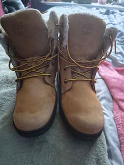 Timberland Women's Shearling Lined Lace Up Ankle Boot Tan Brown Round Toe US 6.5