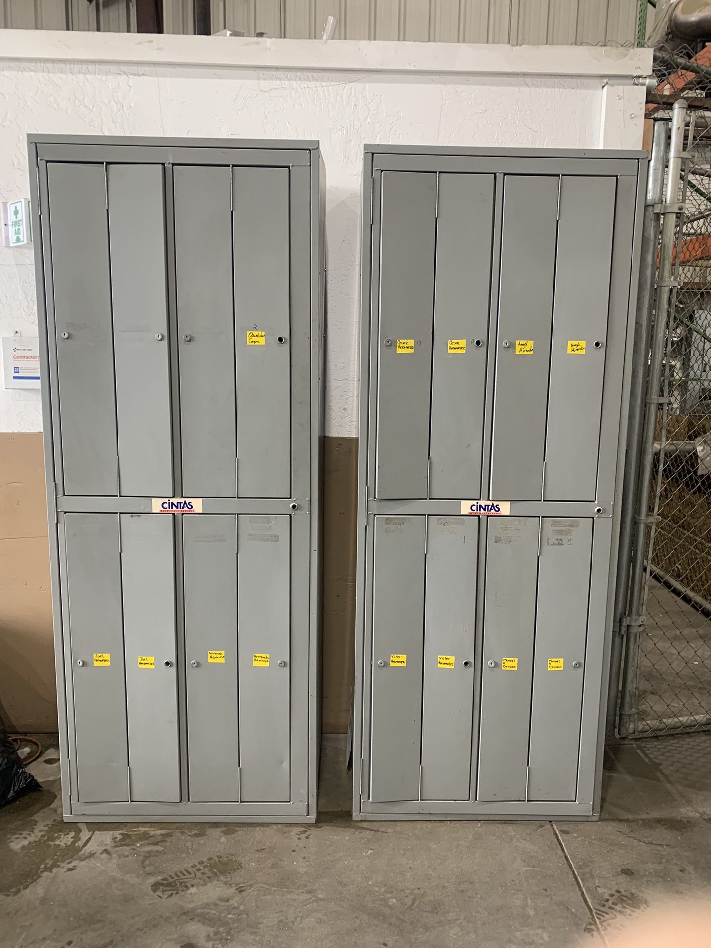 Cabinet Dual Lockers