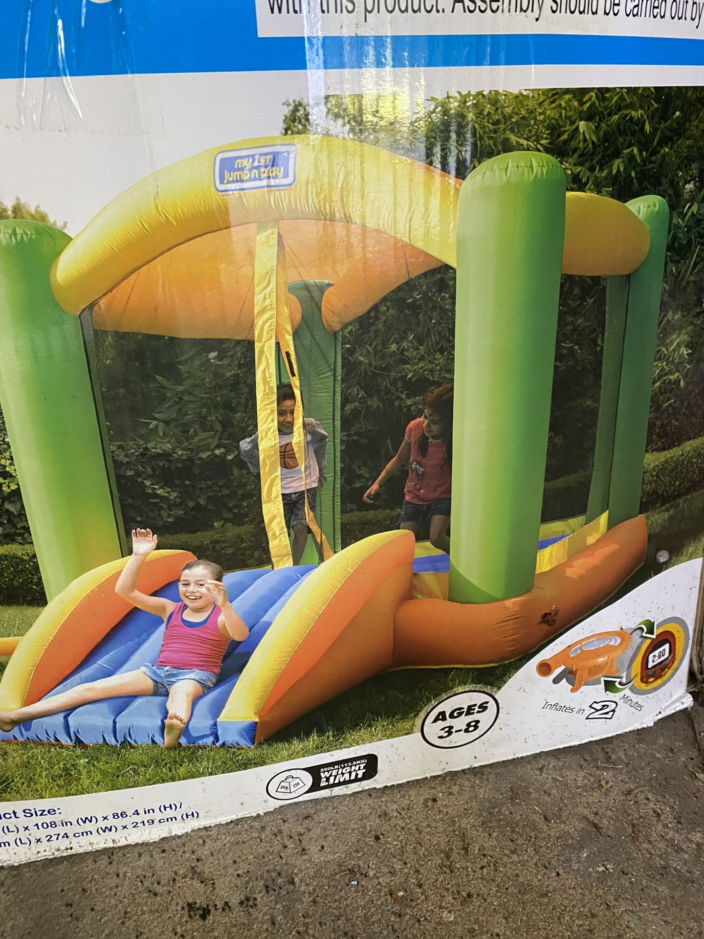 Kids Bouncy House