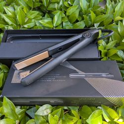GHD Hair straightener