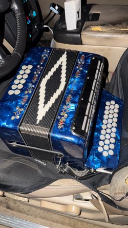 Accordion sofiamari SM-3112