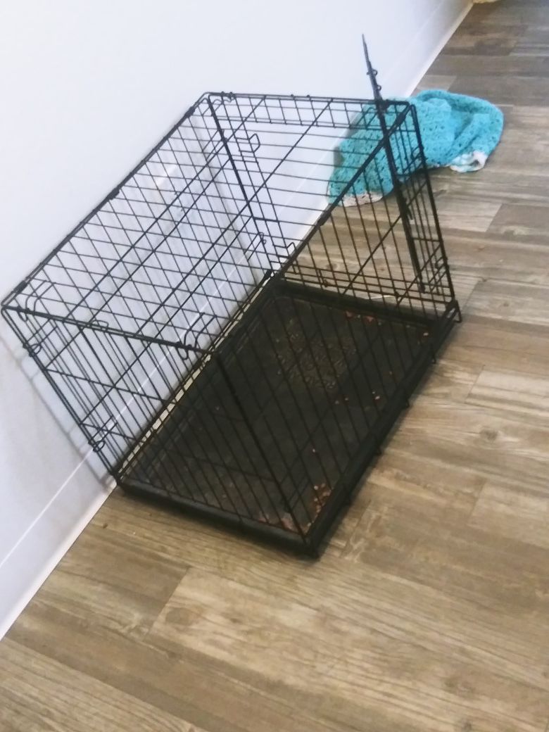 Pet cage small to medium size