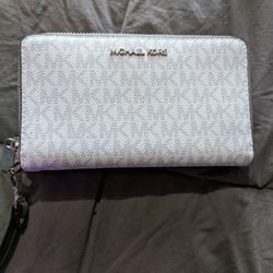 Genuine Michael Kors Clutch