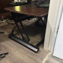 Standing Desk Converter - Hydraulic Desktop Electric.
