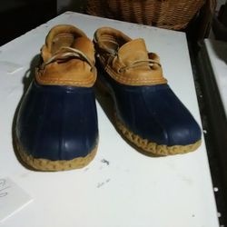 Vintage L.L. Bean Original Bean Boot Rubber Moc Navy Blue Women's Size 5.5

G